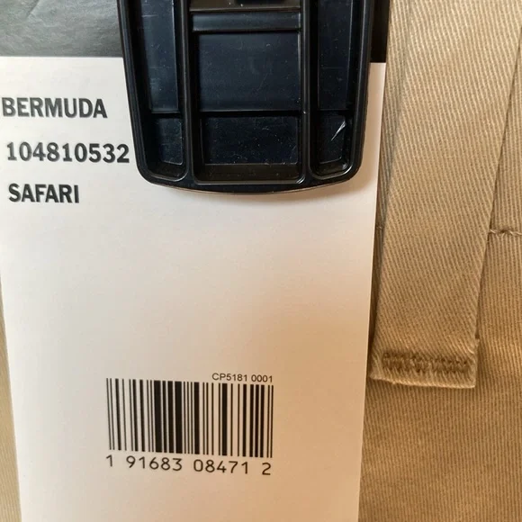 Lee Bermuda short regular fit midrise with 9 in inseam safari tan 24W - Picture 10 of 17